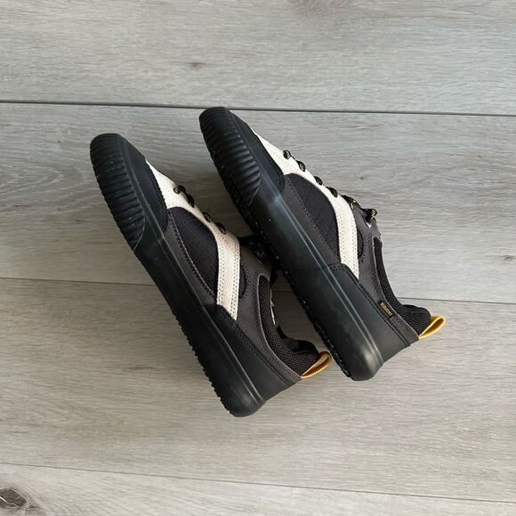 Element Approach Sneaker Black/White 7.5 New Without‎ Box - Picture 9 of 10